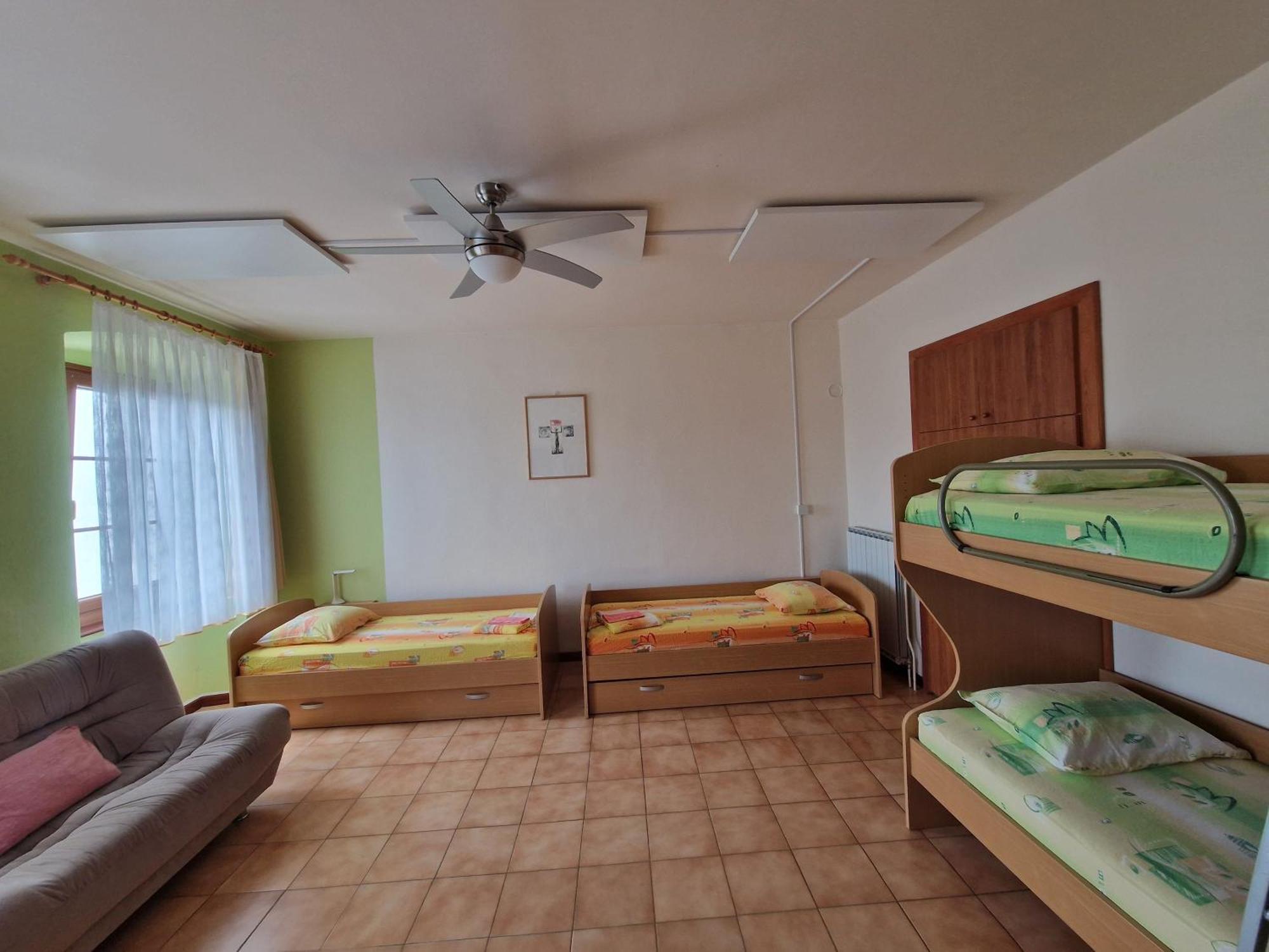 Apartma In Soba Vipavski Kriz Ajdovscina Room photo